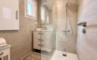 MAZET 2 PIECES AVEC VUE MER PANORAMIQUE JARDIN ET PLACE PRIVATIVE DANS UNE RESIDENCE PRIVEE AVEC PISCINE, AUX ISSAMBRES Min 6