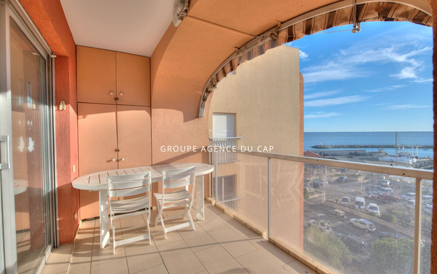 APPARTEMENT 3/4 PICECES VUE MER FREJUS PLAGE Image 2