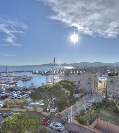 APPARTEMENT 3/4 PICECES VUE MER FREJUS PLAGE
