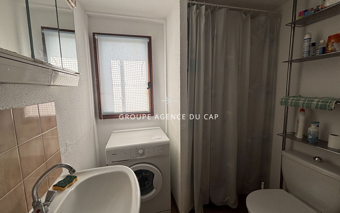 À VENDRE VILLA 5 CHAMBRES VUE MER PARKING AUX ISSAMBRES Image 9