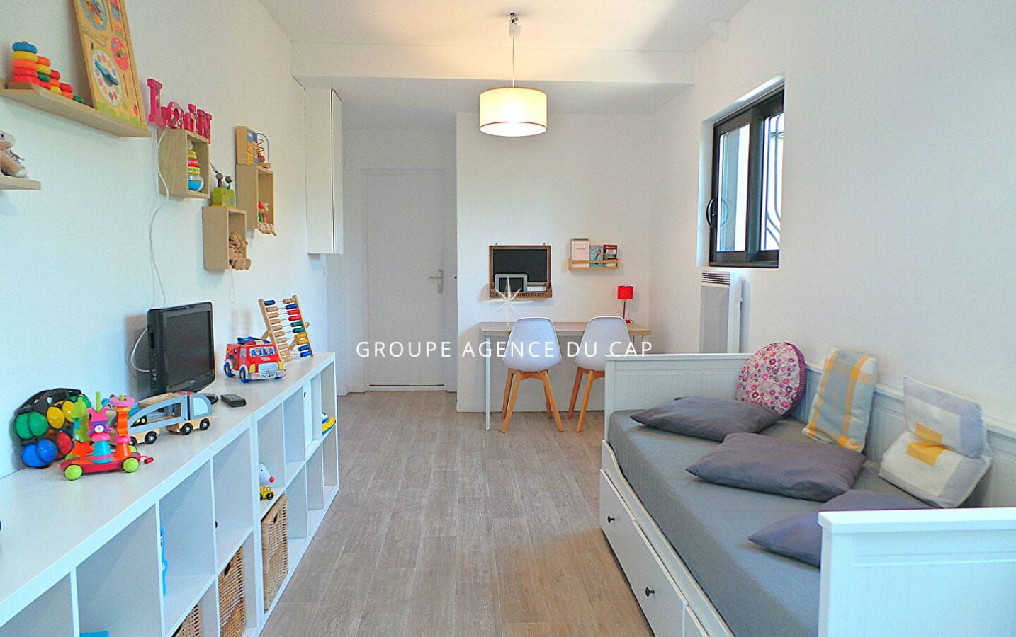 PROMESSE DE VENTE SIGNEE- À VENDRE VILLA VUE MER 5 PIÈCES 143M² AVEC 4 CHAMBRES SÉJOUR VERANDA ET PISCINE AUX ISSAMBRES Image 15