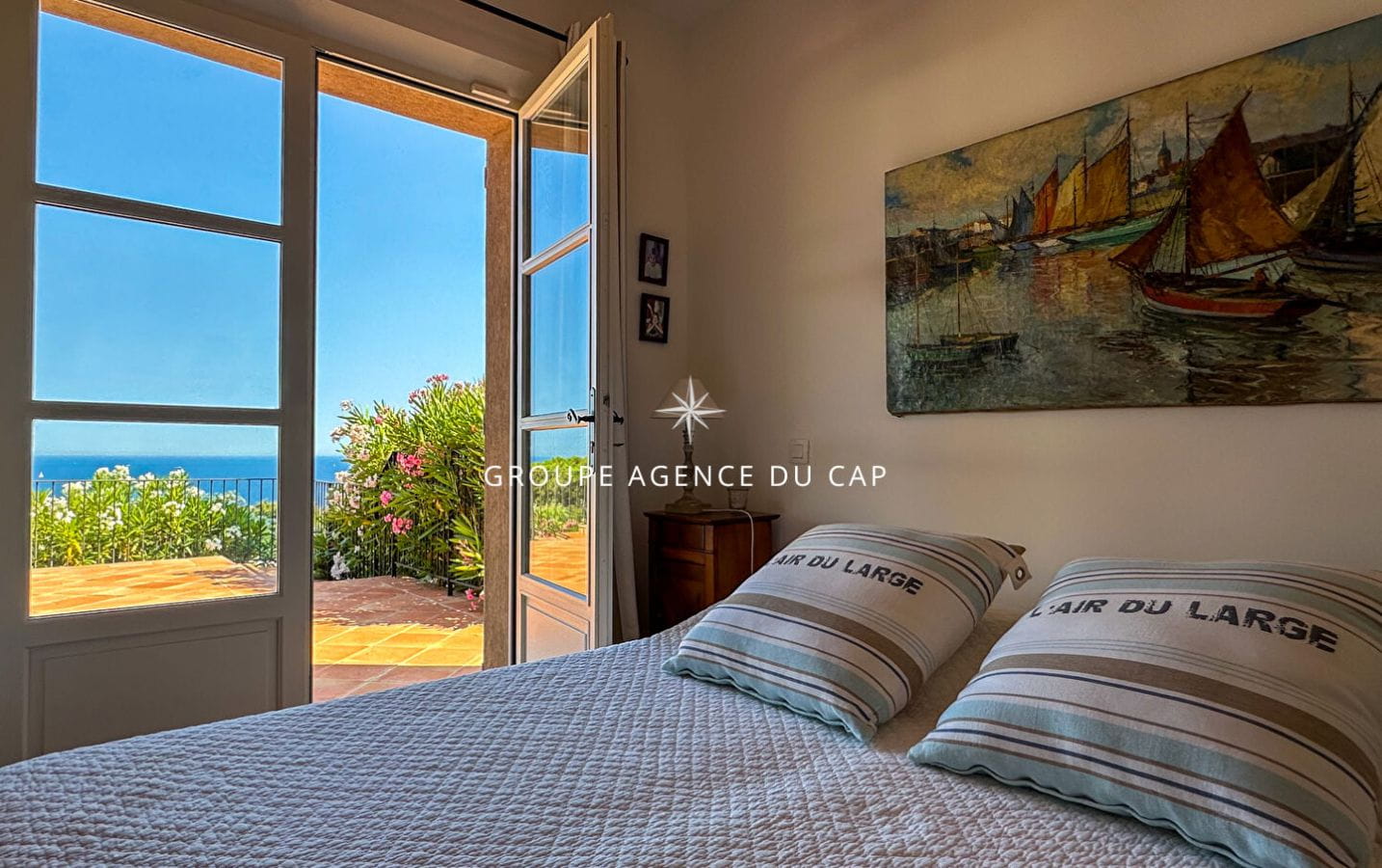 À VENDRE MAGNIFIQUE VILLA DE TYPE PROVENÇAL AUX ISSAMBRES 180M2 VUE MER SUR LE GOLFE DE ST TROPEZ Image 13