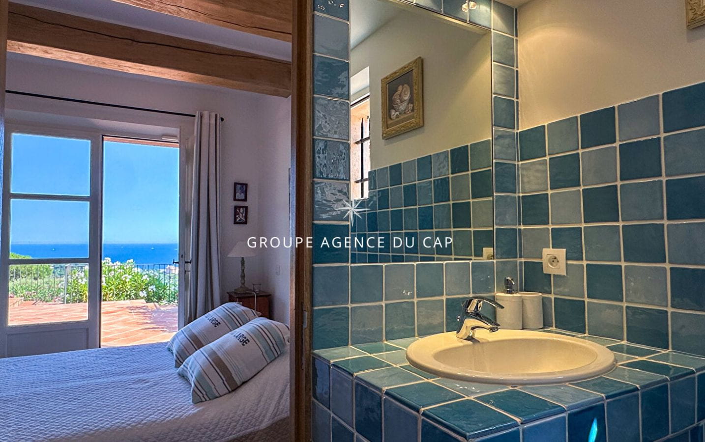 À VENDRE MAGNIFIQUE VILLA DE TYPE PROVENÇAL AUX ISSAMBRES 180M2 VUE MER SUR LE GOLFE DE ST TROPEZ Image 14