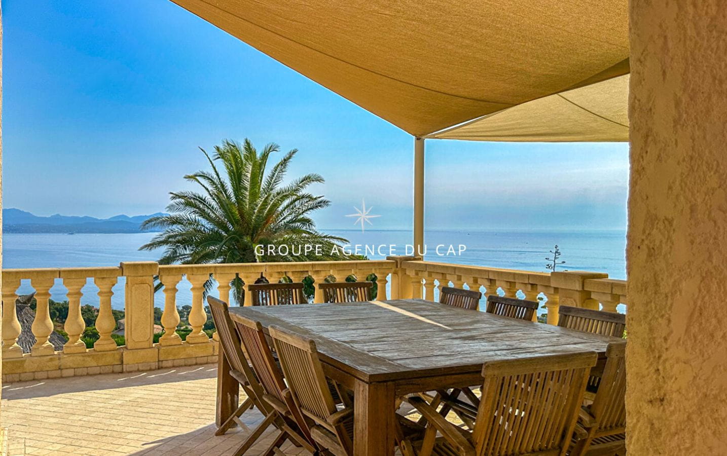 LES ISSAMBRES PANORAMIC SEA VIEW CHARMING 8-ROOM PROPERTY WITH POOL Image 2