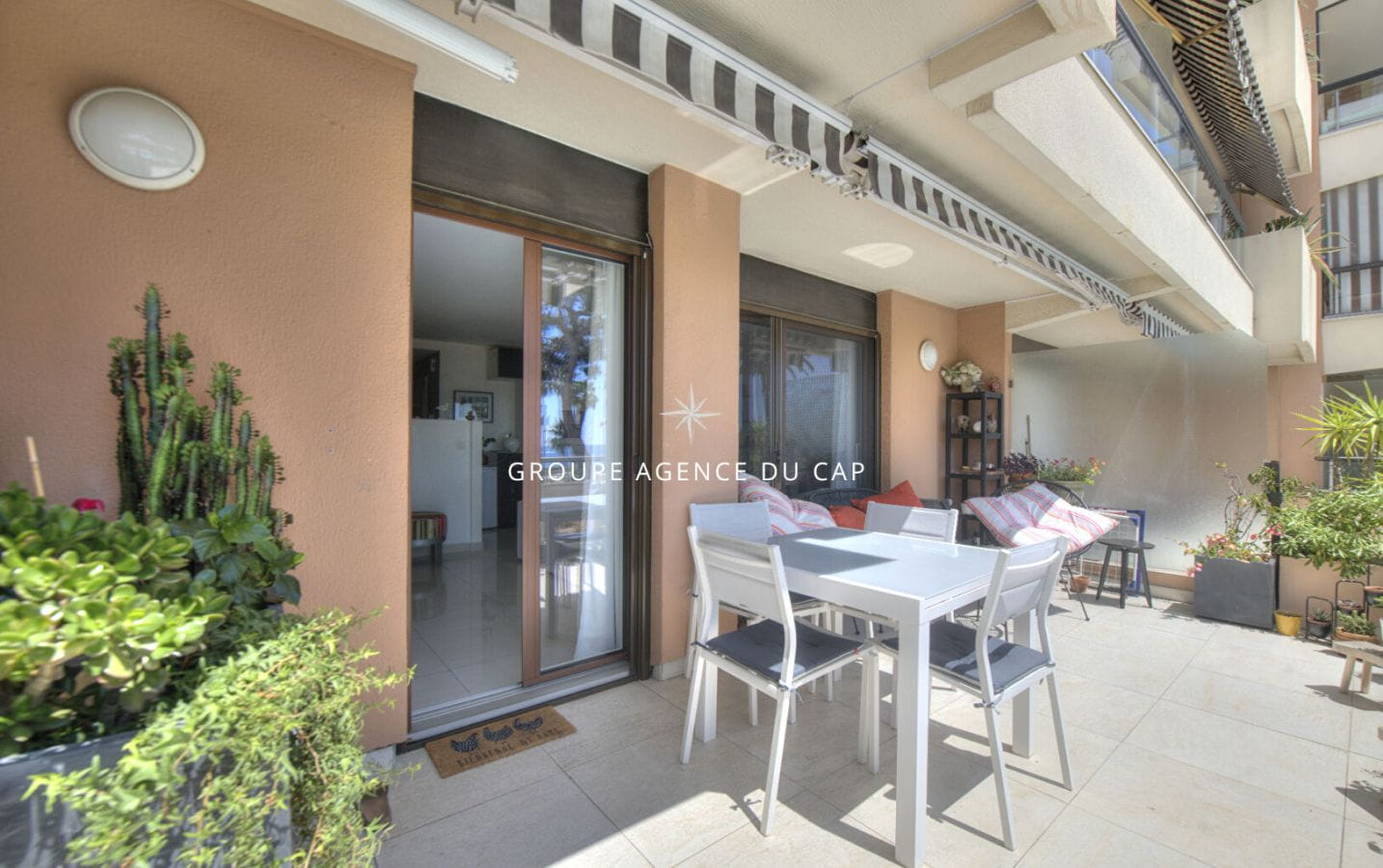 Appartement Saint Raphael 3 pièce(s) 49 m2 Image 2