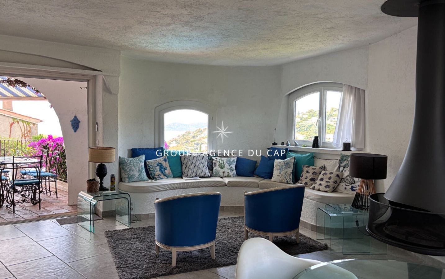 A VENDRE VILLA 6 CHAMBRES avec STUDIO et 3 PIECES INDEPENDANTS VUE MER EXPOSITION SUD-OUEST PISCINE GARAGE PARIKINGS LES ISSAMBRES Image 9