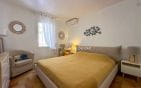 A VENDRE VILLA VUE MER DE PLAIN PIED AUX ISSAMBRES DE 125M² AVEC 3 CHAMBRES PISCINE ET GARAGE Min 17
