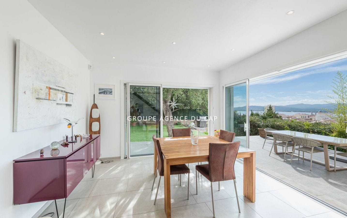 PROCHE CENTRE VILLE VILLA AVEC VUE MER AU CALME Image 2