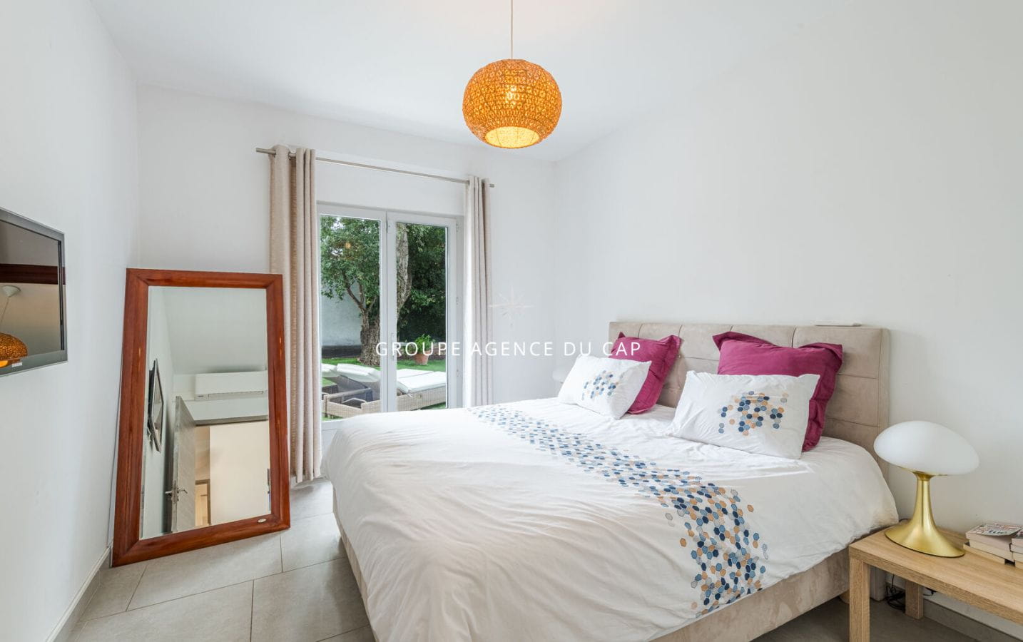 PROCHE CENTRE VILLE VILLA AVEC VUE MER AU CALME Image 7