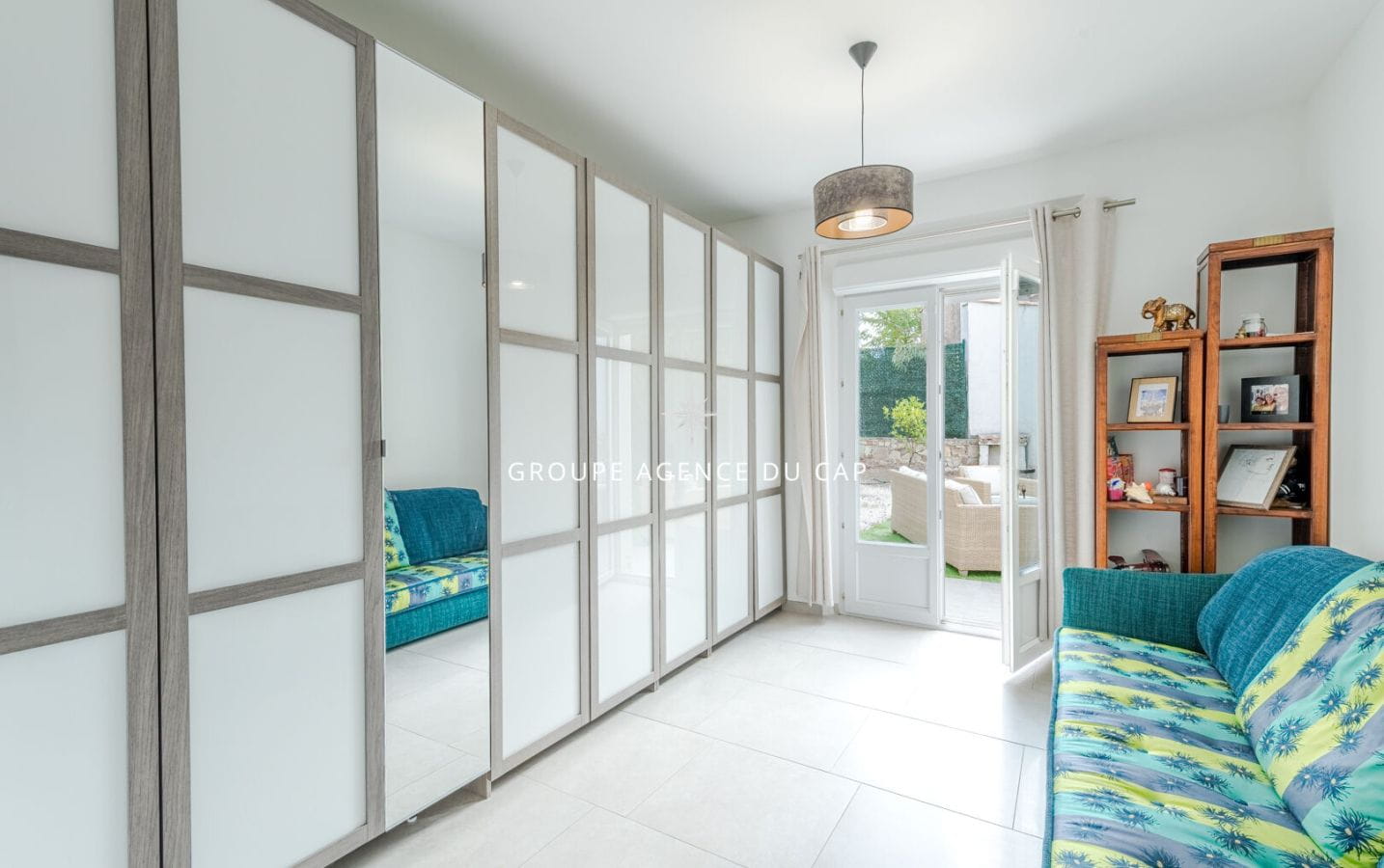 PROCHE CENTRE VILLE VILLA AVEC VUE MER AU CALME Image 8