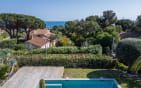 VILLA AVEC VUE MER PISCINE CAVE A VIN 50 METRES DE LA MER, AUX ISSAMBRES Min 1