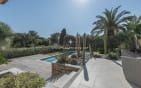 VILLA AVEC VUE MER PISCINE CAVE A VIN 50 METRES DE LA MER, AUX ISSAMBRES Min 7