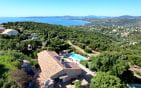 A VENDRE VILLA STYLE PROVENCALE 5 CHAMBRES VUE MER GOLFE ST-TROPEZ AUX ISSAMBRES Min 3