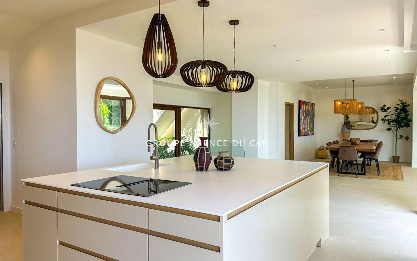 A VENDRE DEUX PROPRIETES CONTEMPORAINES VUE MER SUR LE GOLFE DE SAINT TROPEZ 7 CHAMBRES, A SAINTE MAXIME Image 7