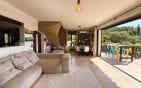 VILLA MODERNE VUE MER SUR LE GOLFE DE SAINT TROPEZ AVEC PISCINE GARAGE ET APPARTEMENT 4 PIECES, AUX ISSAMBRES Min 5