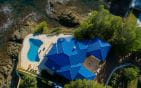 PIEDS DANS L&rsquo;EAU VILLA DE 240M2 FACE A LA MER AVEC PISCINE, AUX ISSAMBRES Min 1