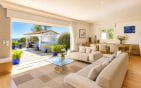 A VENDRE VILLA VUE MER AVEC 3 CHAMBRES ET PISCINE A SAINT AYGULF Min 6