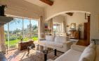 À VENDRE À SAINTE-MAXIME VILLA DE PLAIN-PIED AVEC PISCINE, 4 CHAMBRES ET APERCU MER PROCHE DES PLAGES DE LA NARTELLE Min 5