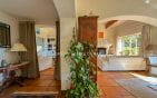 À VENDRE À SAINTE-MAXIME VILLA DE PLAIN-PIED AVEC PISCINE, 4 CHAMBRES ET APERCU MER PROCHE DES PLAGES DE LA NARTELLE Min 8