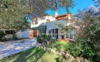 A VENDRE VILLA 6 PIECES 4 CHAMBRES SOLARIUM AVEC APERCU MER PISCINE A PROXIMITE DU CENTRE VILLE DE SAINT AYGULF Min 13