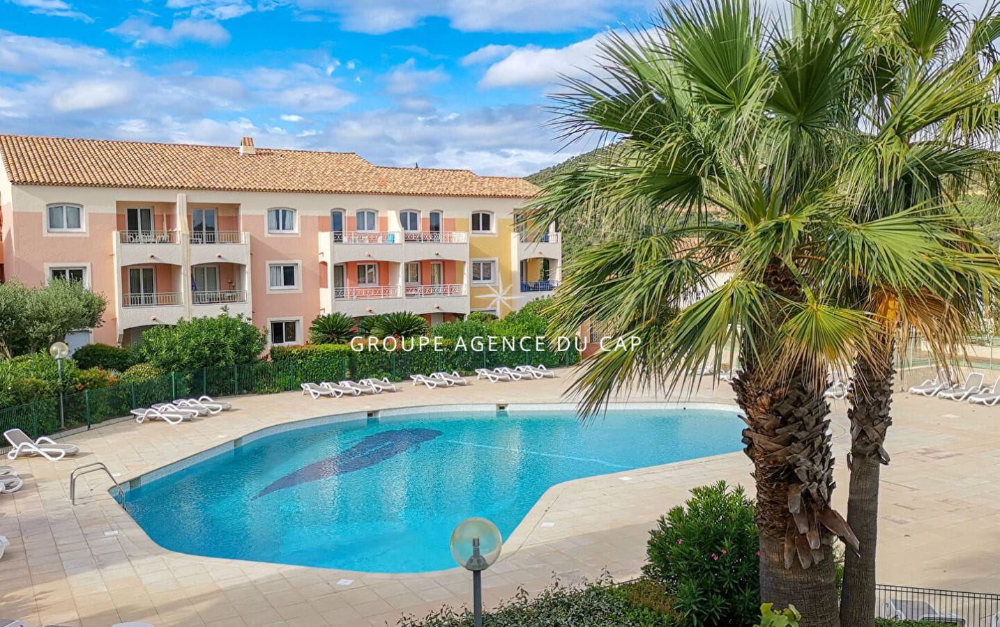 A VENDRE APPARTEMENT 35M2 2 PIÈCES VUE MER, AUX ISSAMBRES Image 2