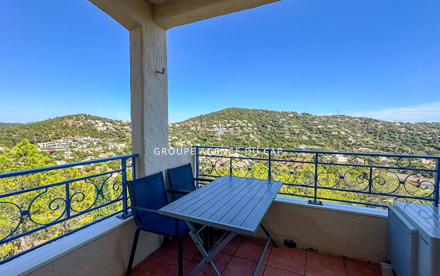 A VENDRE APPARTEMENT 35M2 2 PIÈCES VUE MER, AUX ISSAMBRES Image 7