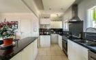 A VENDRE VILLA STYLE PROVENCALE 5 CHAMBRES VUE MER GOLFE ST-TROPEZ AUX ISSAMBRES Min 7