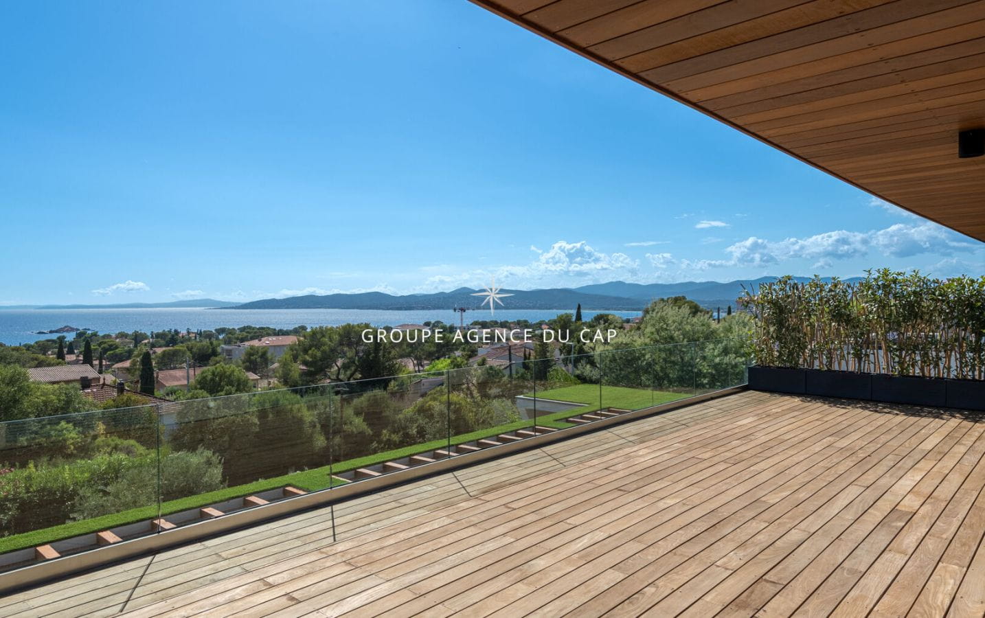 Demeure de prestige tres belle vue mer Image 12