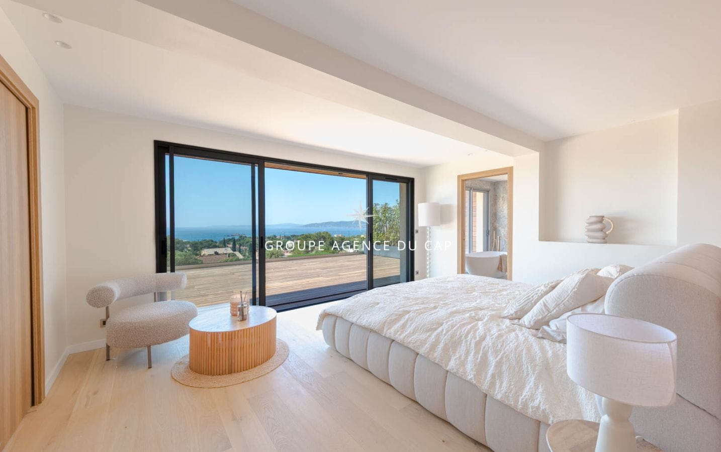 Demeure de prestige tres belle vue mer Image 16