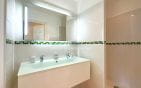 A VENDRE VILLA 215M² TRES BELLE VUE MER 5 CHAMBRES EN SUITE  PISCINE AVEC POOLHOUSE GARAGE ET PARKINGS, AUX ISSAMBRES Min 15