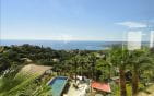 A VENDRE DEUX PROPRIETES CONTEMPORAINES VUE MER SUR LE GOLFE DE SAINT TROPEZ 7 CHAMBRES, A SAINTE MAXIME Min 2