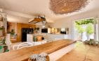 VILLA VUE MER 105 M2, A PIED MER ET CENTRE  LES ISSAMBRES Min 12