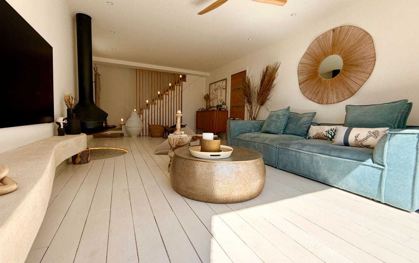 SEA VIEW VILLA 105 M2, WALK TO THE SEA AND LES ISSAMBRES CENTER Image 6