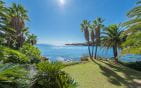 SAINT RAPHAEL ANTHEOR VILLA PIEDS DANS L’ EAU AVEC ACCES PRIVE A LA PLAGE Min 2