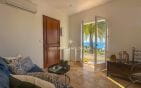 FOR SALE PROVENCAL VILLA WITH SEA VIEW, 7 ROOMS, POOL, PARKING SPACE, IN LES ISSAMBRES Min 11