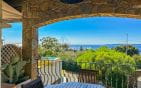 A VENDRE VILLA 6 CHAMBRES EN SUITE PISCINE POOL HOUSE VUE MER PANORAMIQUE SUR ST-TROPEZ GARAGES ET PARKINGS Min 7
