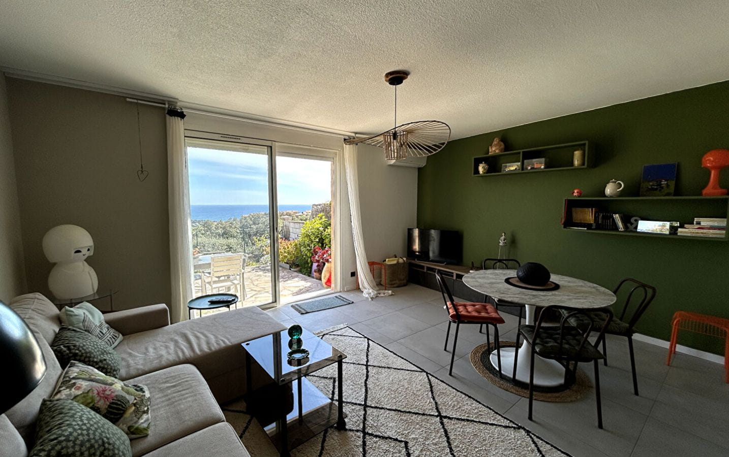 A VENDRE – MAZET 3 PIECES DE 76M²  VUE MER PANORAMIQUE – LES ISSAMBRES Image 2