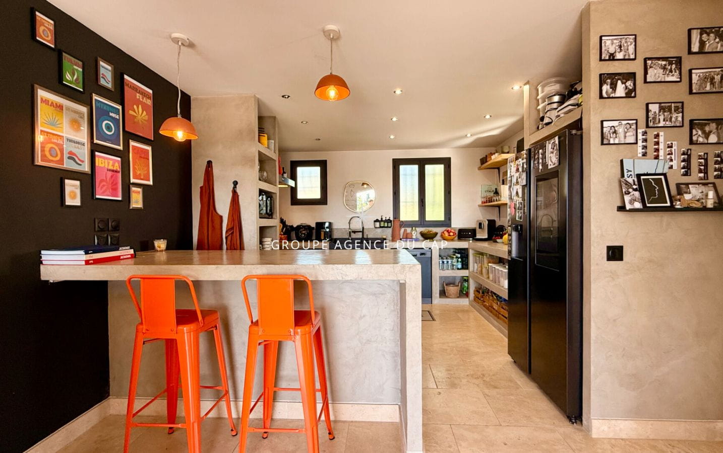 VILLA MODERNE VUE MER SUR LE GOLFE DE SAINT TROPEZ AVEC PISCINE GARAGE ET APPARTEMENT 4P Image 9