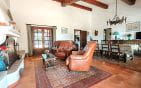 A VENDRE – VILLA PROVENCALE DE PLAIN-PIED AVEC 4 CHAMBRES A PIED DES PLAGES ET DES COMMERCES AU CALME Min 10