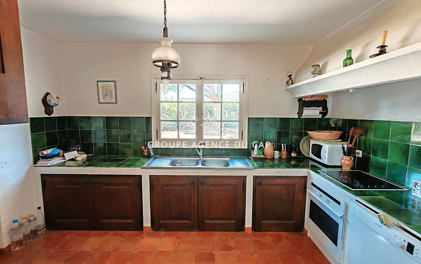 A VENDRE – VILLA PROVENCALE DE PLAIN-PIED AVEC 4 CHAMBRES A PIED DES PLAGES ET DES COMMERCES AU CALME Image 12