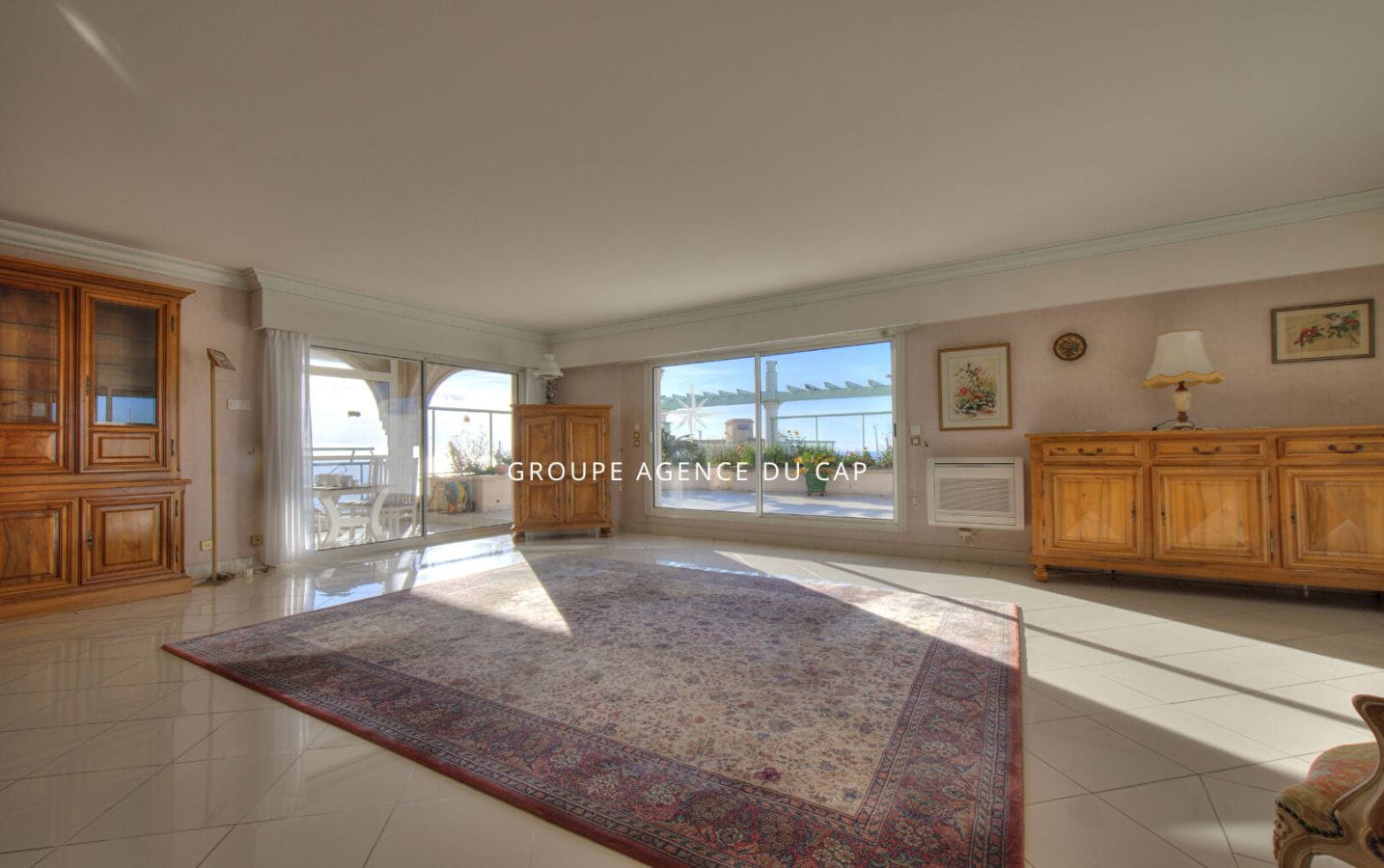 Appartement de luxe à vendre à Fréjus Plage avec vue mer Image 5