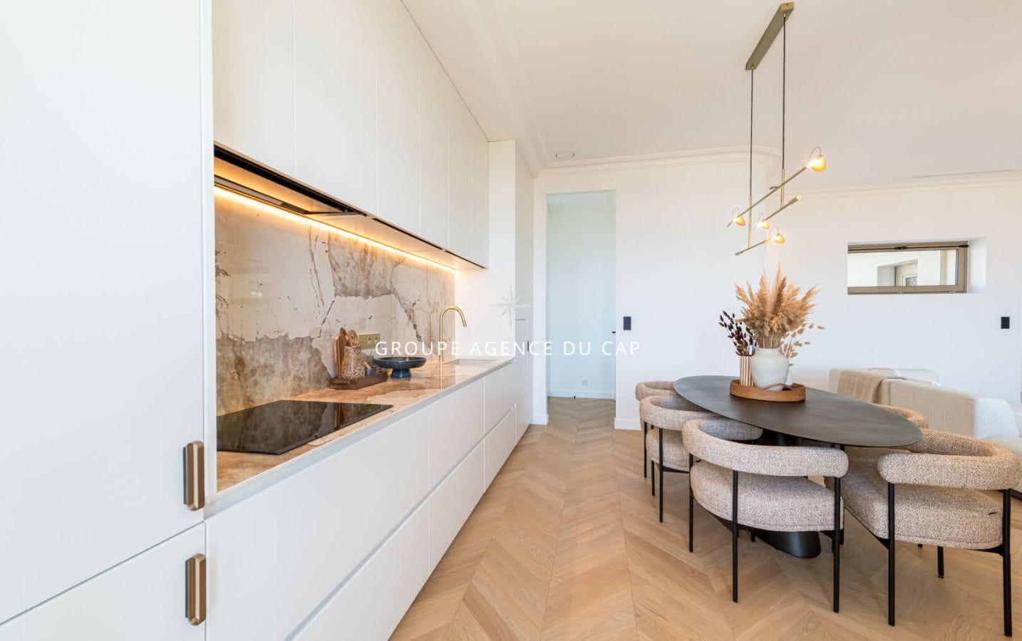 Villa Epoque Saint Raphael 8 pièces 260 m2 Image 7