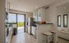 A VENDRE APPARTEMENT 3 PIECES REZ-DE-JARDIN GARAGE CAVE RESIDENCE AVEC PISCINE VUE MER PANORAMIQUE AUX ISSAMBRES Min 5