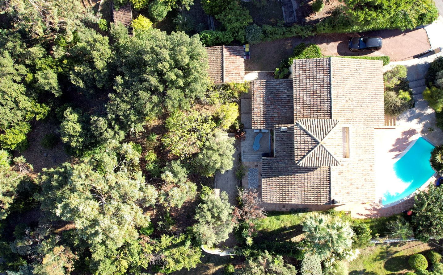 Villa à vendre à Sainte Maxime avec vue mer Image 16