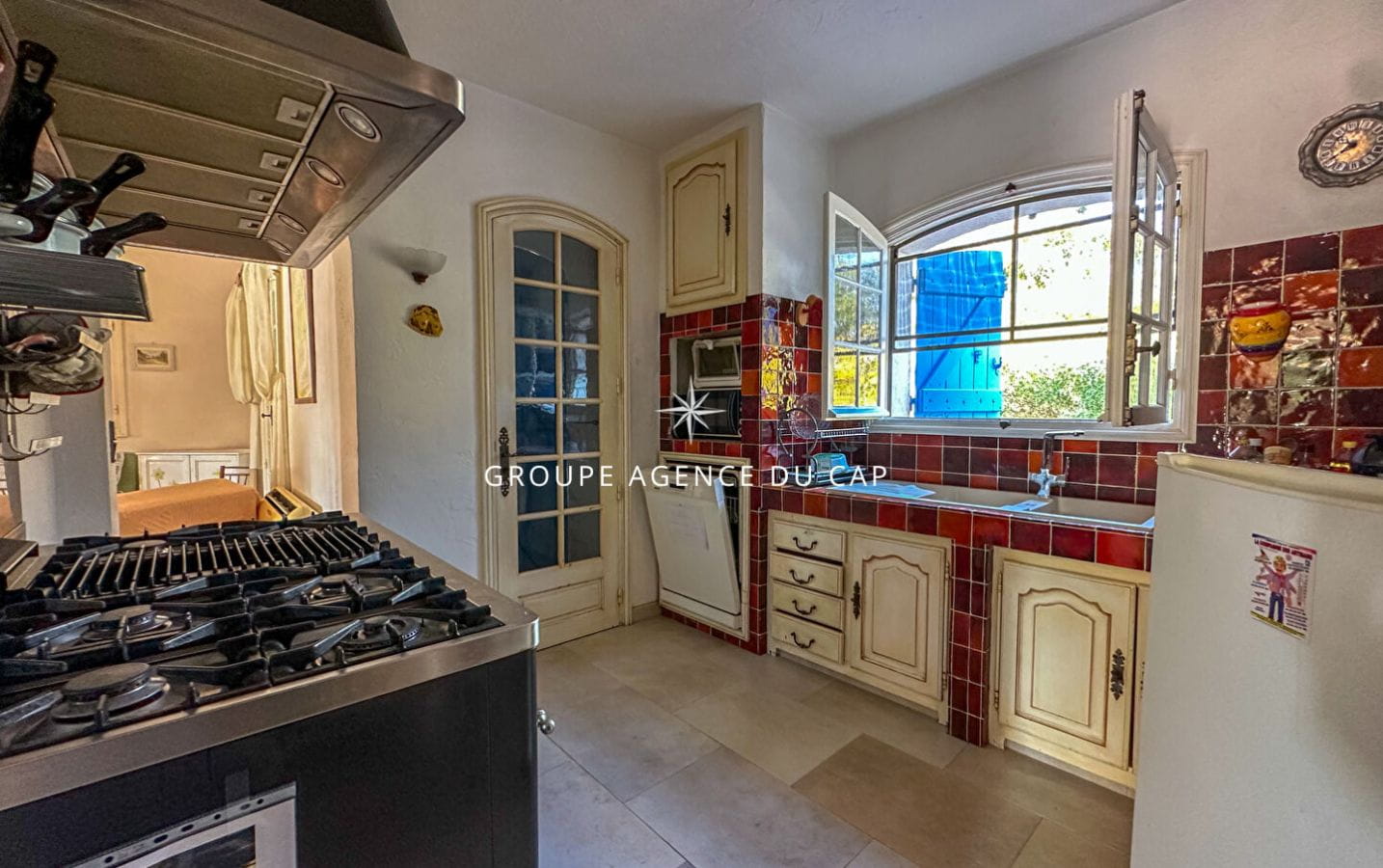 Villa à vendre à Sainte Maxime avec vue mer Image 4