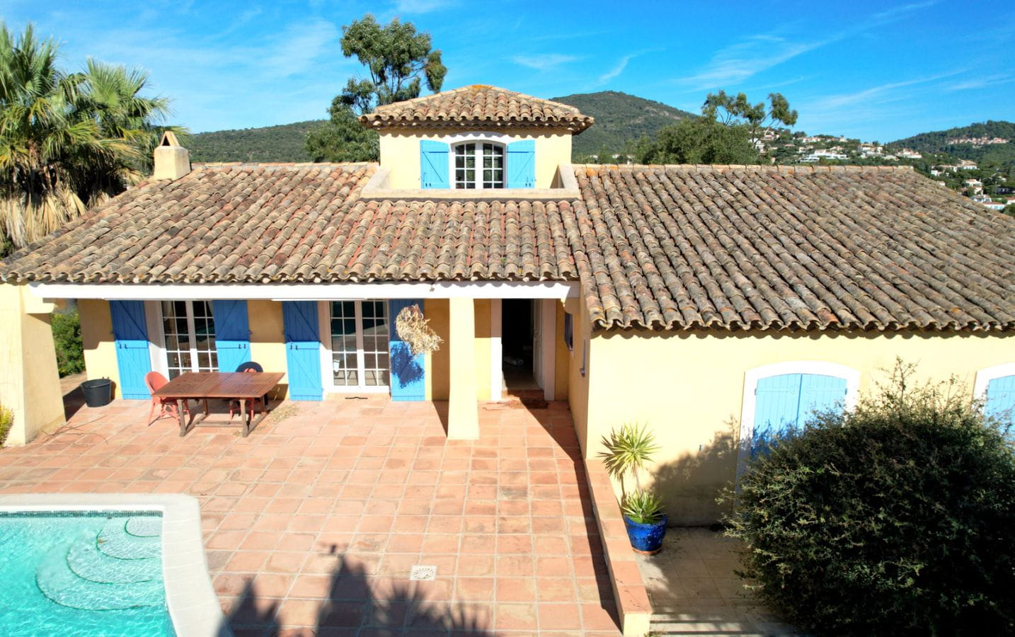Villa provençale à vendre à Sainte Maxime, à quelques pas des plages Image 14