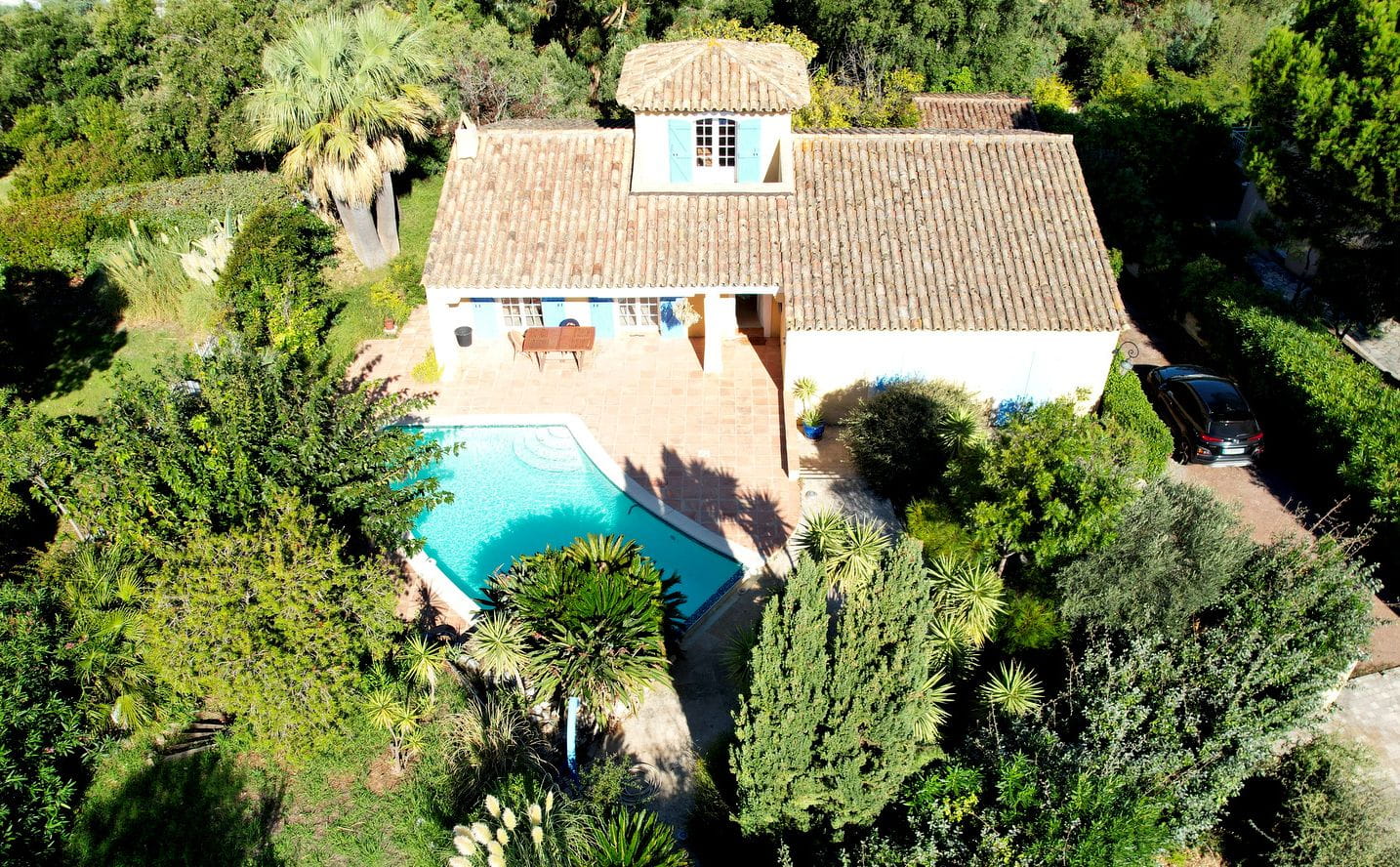 Villa for sale in Sainte Maxime with sea view Image 0