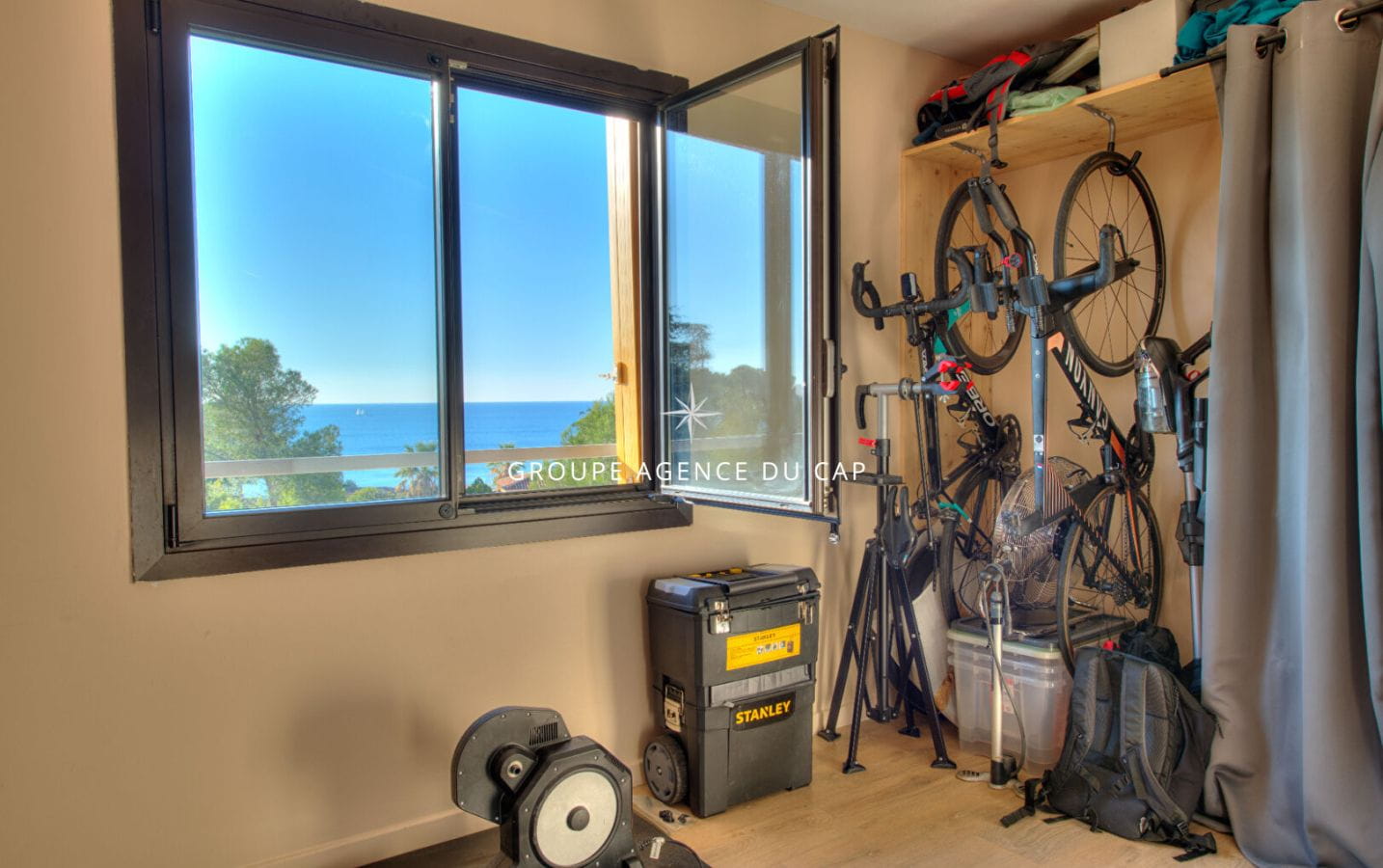 Appartement vue mer Saint Raphael 3 pièce(s) 65 m2 Image 3