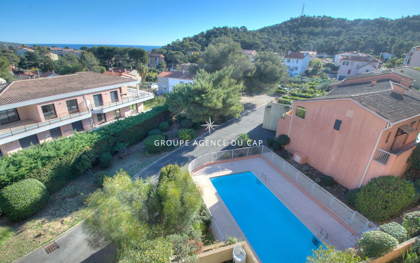 À vendre : Appartement 2 pièces avec vue dégagée sur la mer à Saint-Raphaël Image 12