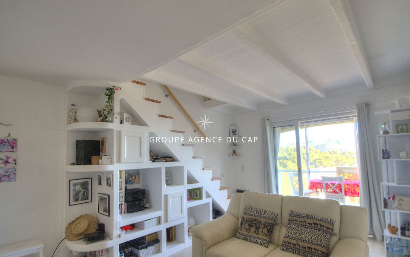 À vendre : Appartement 2 pièces avec vue dégagée sur la mer à Saint-Raphaël Image 6